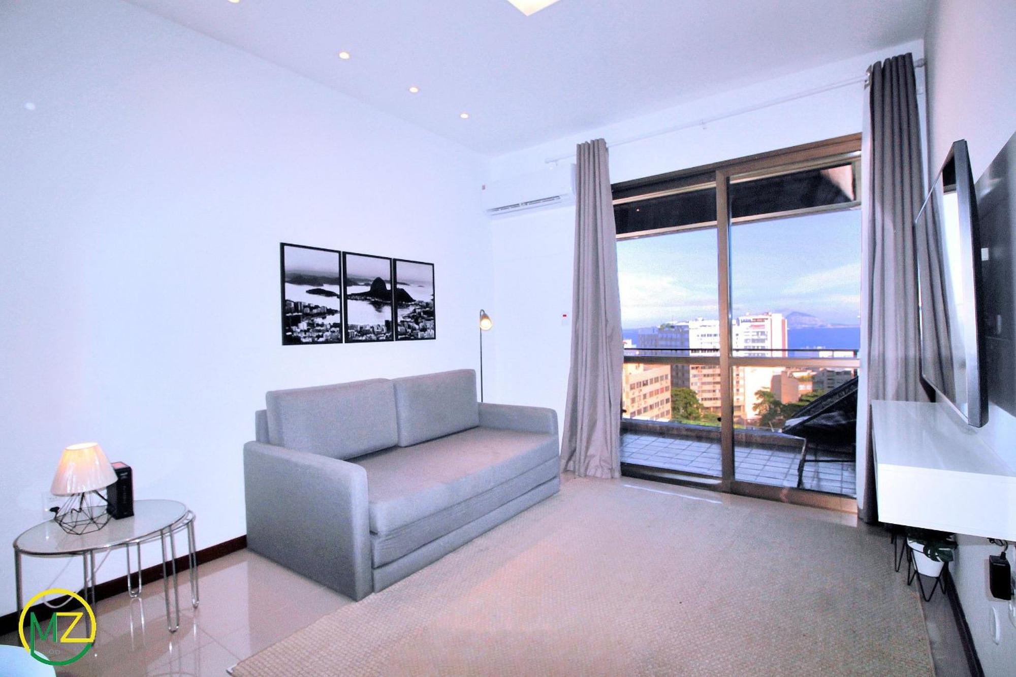 Incrível Sala E Com Varanda E Vista O Mar De Ipanema *
