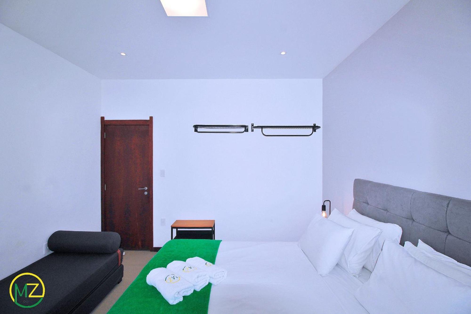 Apartamento Incrivel Sala E Com Varanda Em Ipanema
