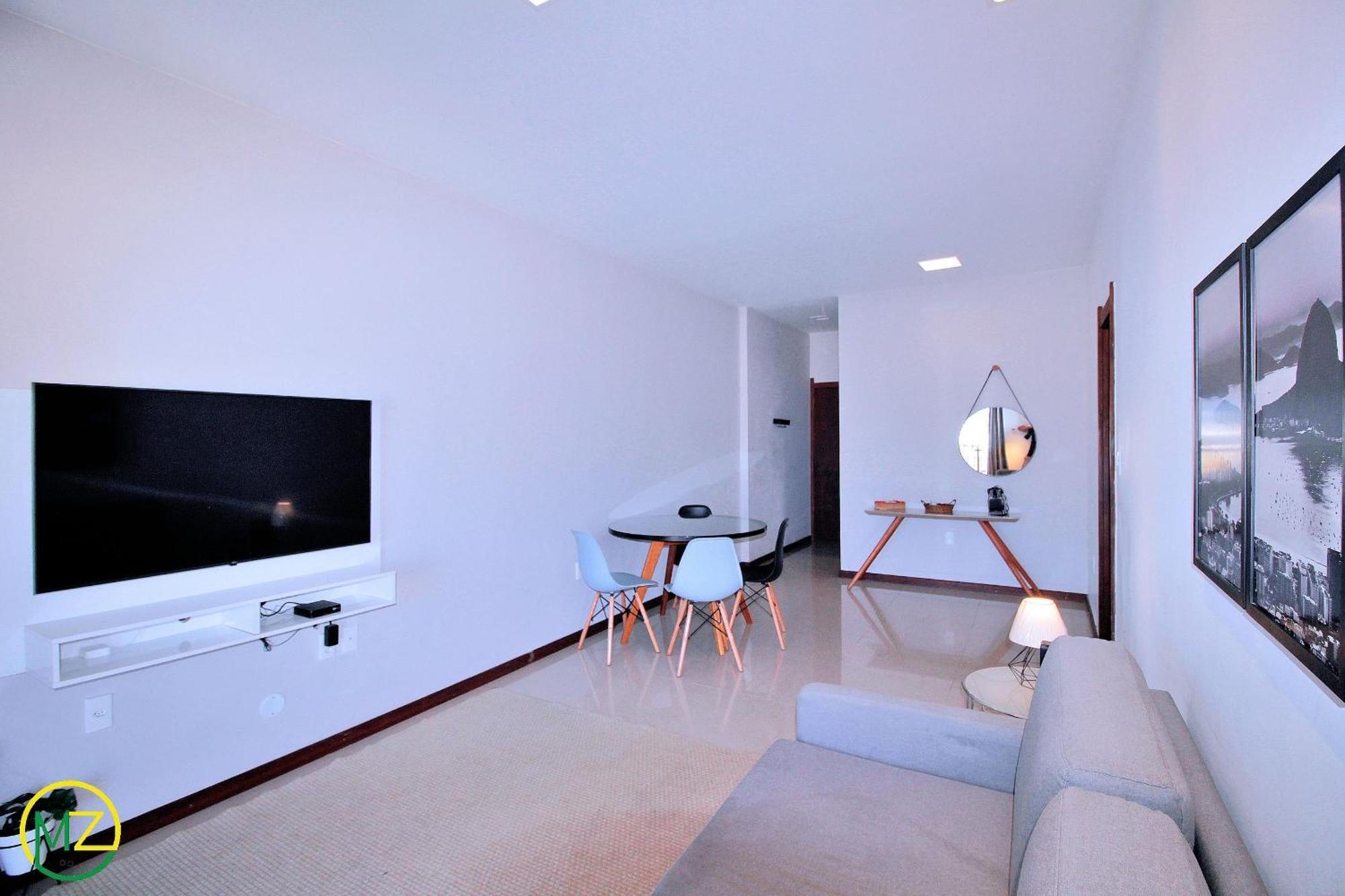Incrivel Sala E Com Varanda Em Ipanema Rio de Janeiro