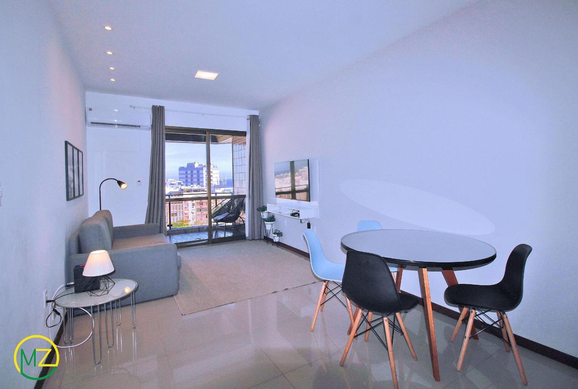 Incrível Sala E Com Varanda E Vista O Mar De Ipanema